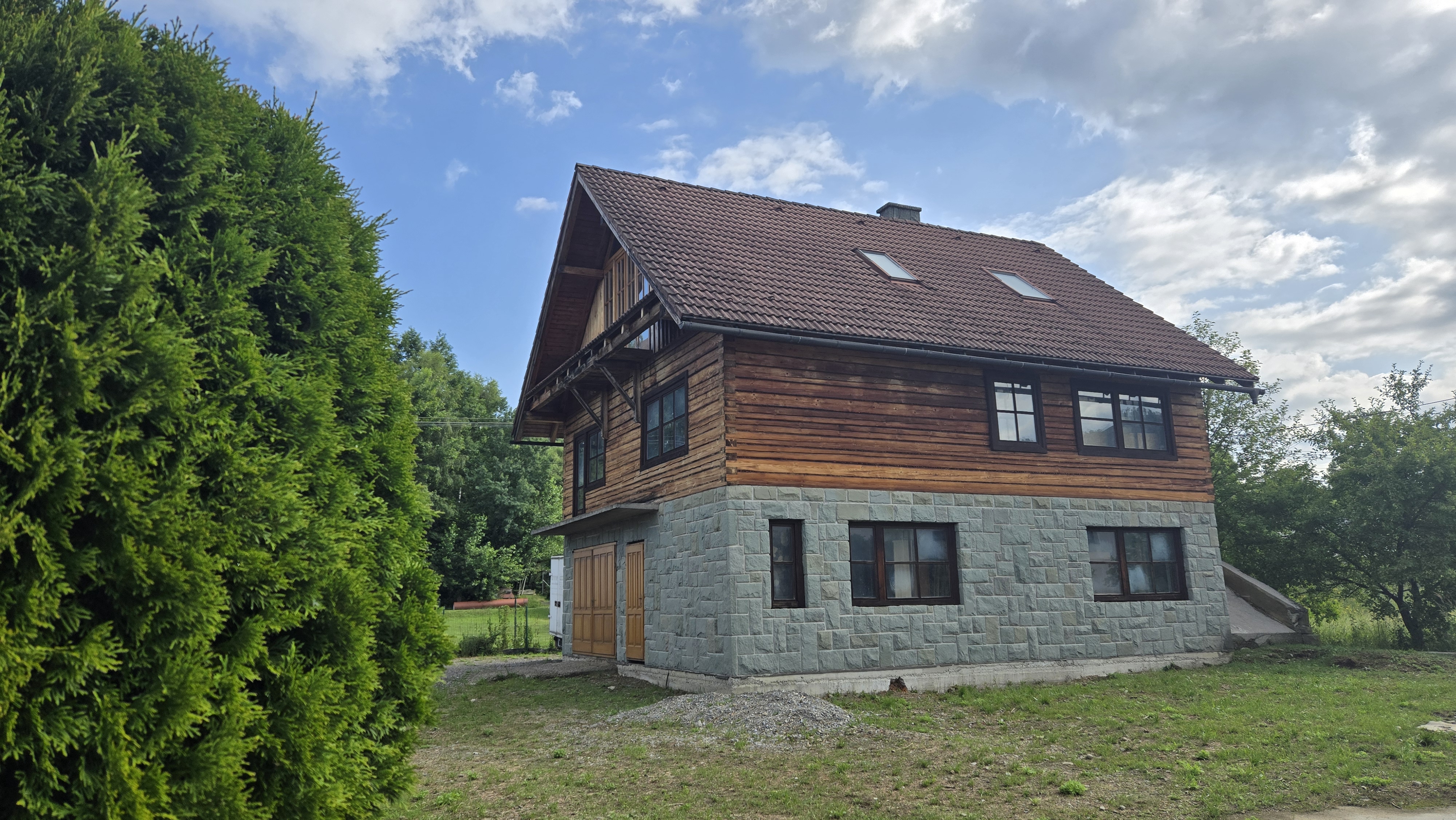 Pripravujeme na predaj - rozostavaný rodinný dom/chalupu na Kysuciach