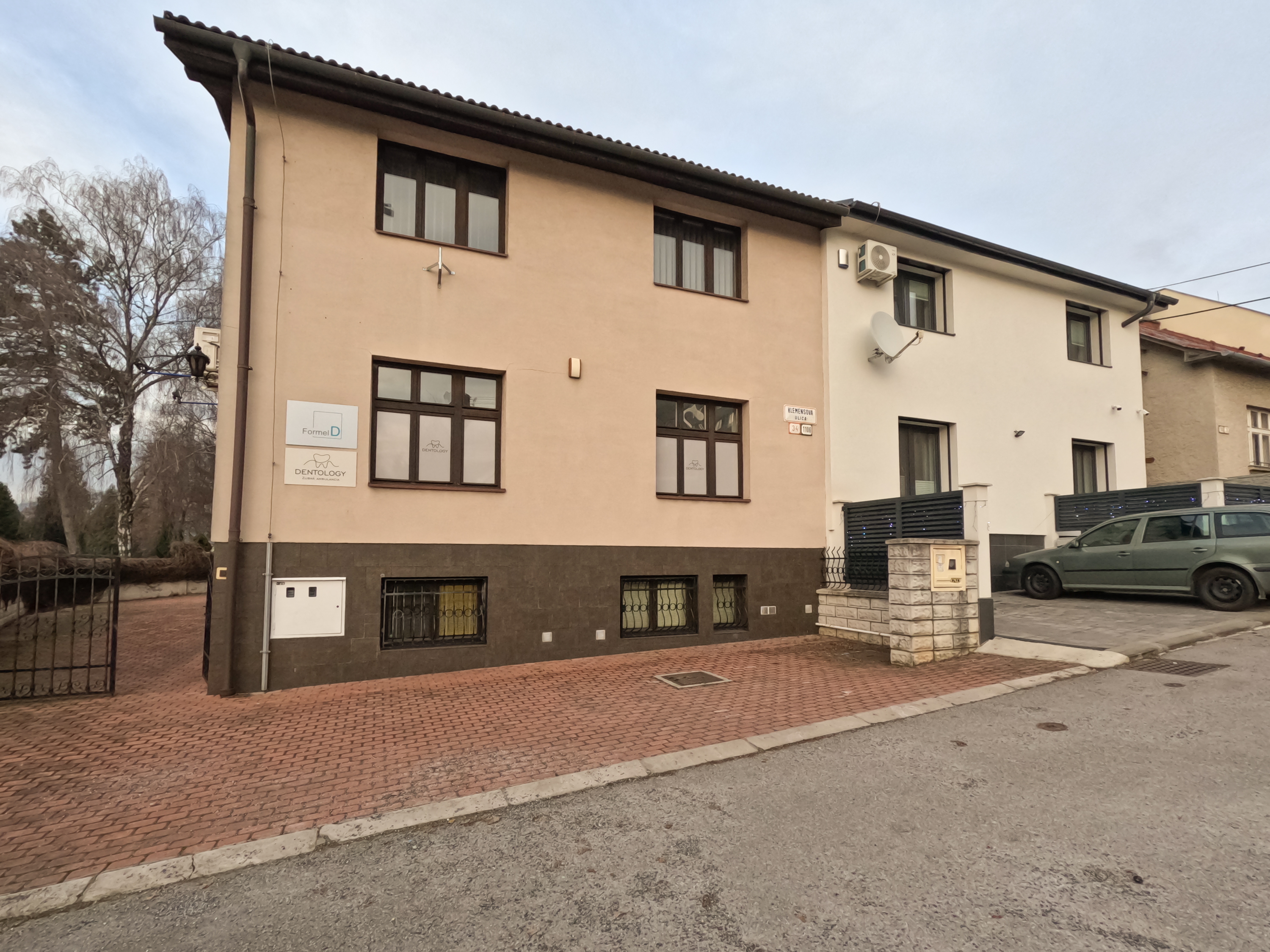 Prenájom kancelárií s vlastným parkoviskom, Žilina - Klemensova ul., Cena: 690€/mesačne